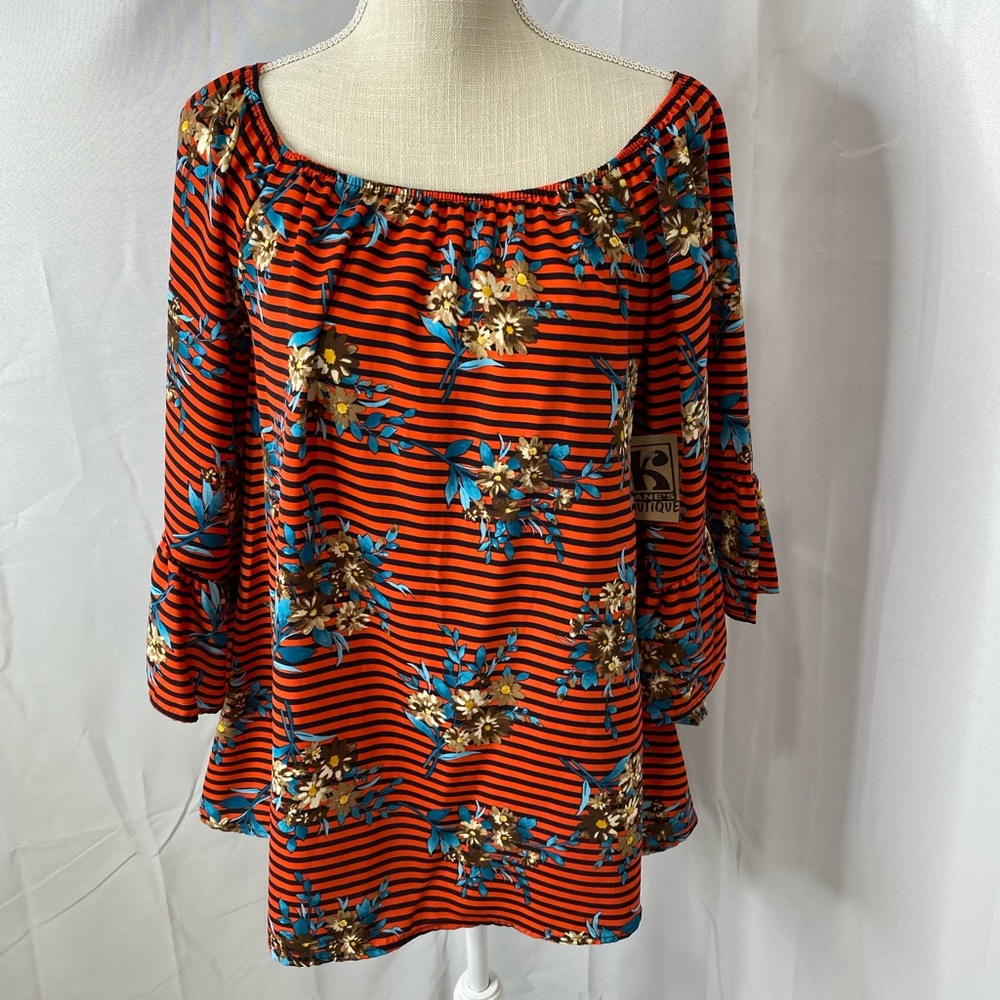 The Paisley Parrot stopped off the shoulder blouse 3/4 bell sleeves medium